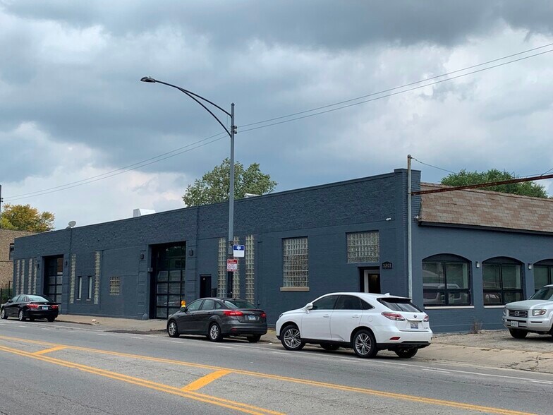 Primary Photo Of 3801-3809 N Elston Ave, Chicago Industrial For Lease