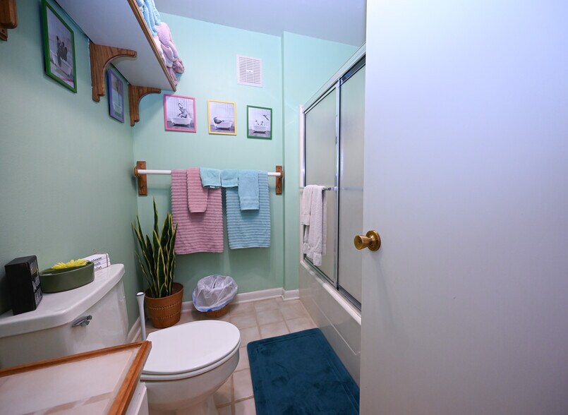 More Photos Of 2759 County Road 411, Berryville Hotel For Sale