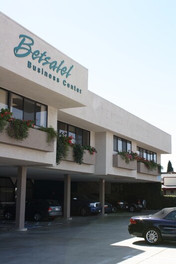 More Photos Of 21220 Devonshire St, Chatsworth Office For Lease