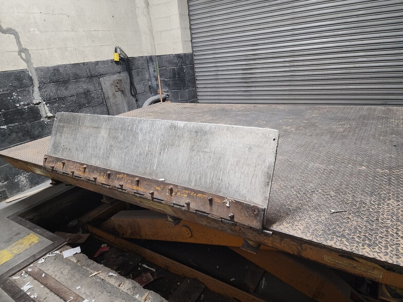 More Photos Of 37-15 61ST STREET, Woodside Manufacturing For Sale