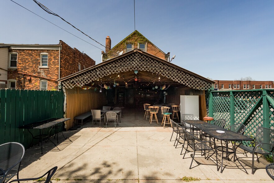 More Photos Of 3537 W Vernor Hwy, Detroit Storefront For Sale