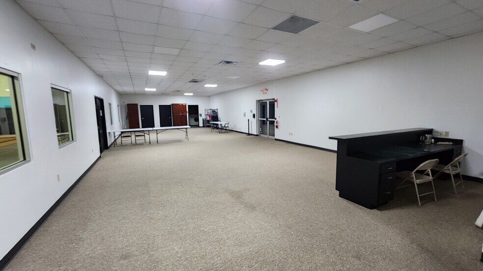 More Photos Of 8835 Wheat Cross Dr, Houston Freestanding For Lease