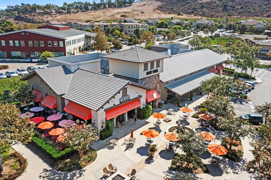 More Photos Of 29851 Ortega Hwy, Mission Viejo Unknown For Lease