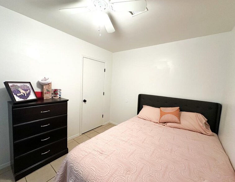 More Photos Of 116 McKenzie Dr, Weatherford Apartments For Sale