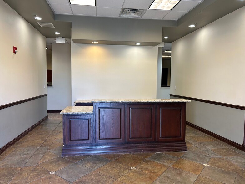 More Photos Of 1880 E Warm Springs Rd, Las Vegas Loft Creative Space For Sale