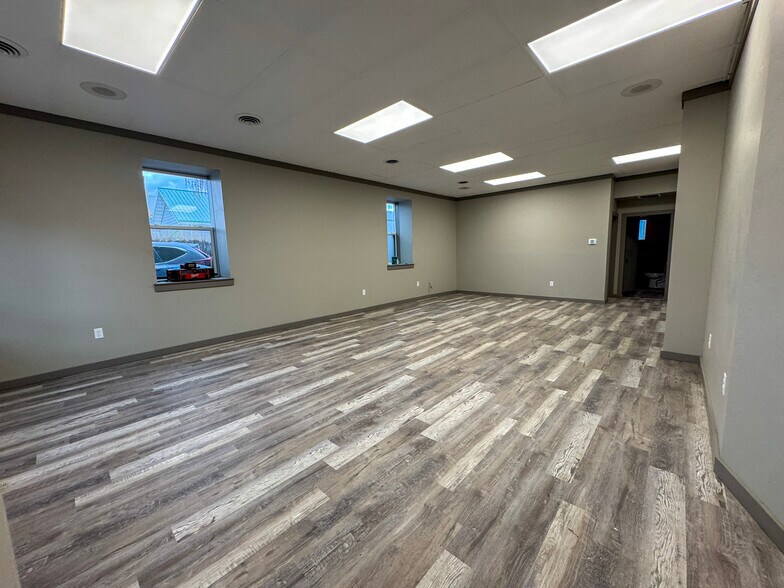 More Photos Of 302 Missouri Ave, Deer Lodge Freestanding For Sale