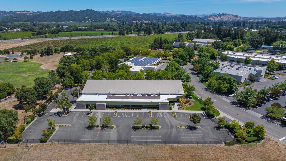 More Photos Of 437 Aviation Blvd, Santa Rosa Office For Sale