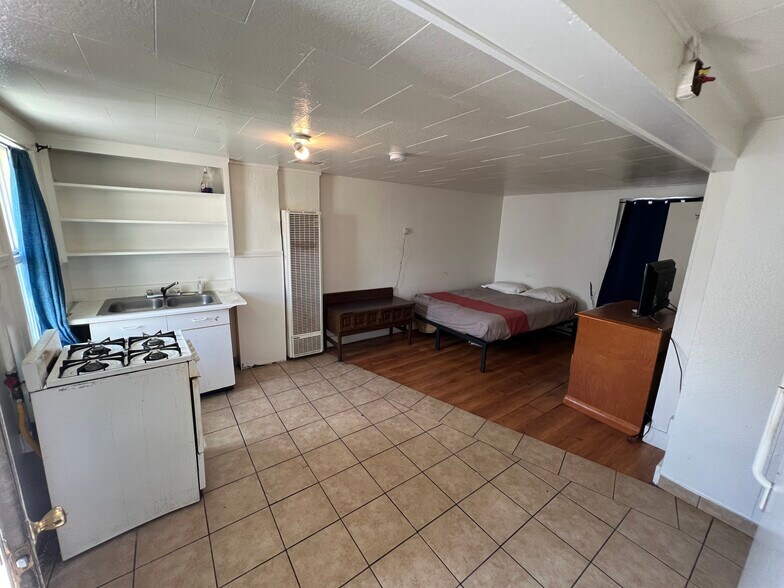 More Photos Of 1115 N 28th St, Boise Hotel For Sale