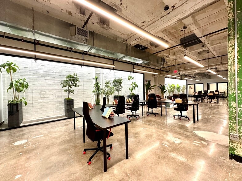 More Photos Of 2410 Polk St, Houston Office For Lease