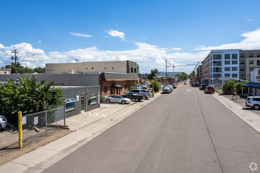 More Photos Of 1860 S Acoma St, Denver Light Distribution For Lease