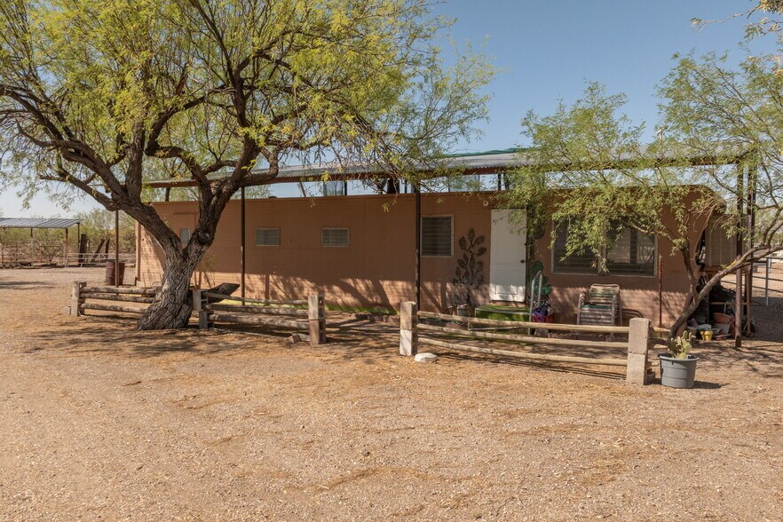 More Photos Of 15775 E US Highway 60, Gold Canyon Land For Sale