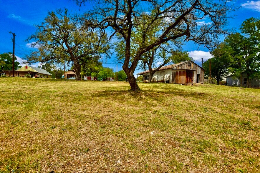 More Photos Of 7908 County Road 404, Spicewood Land For Sale
