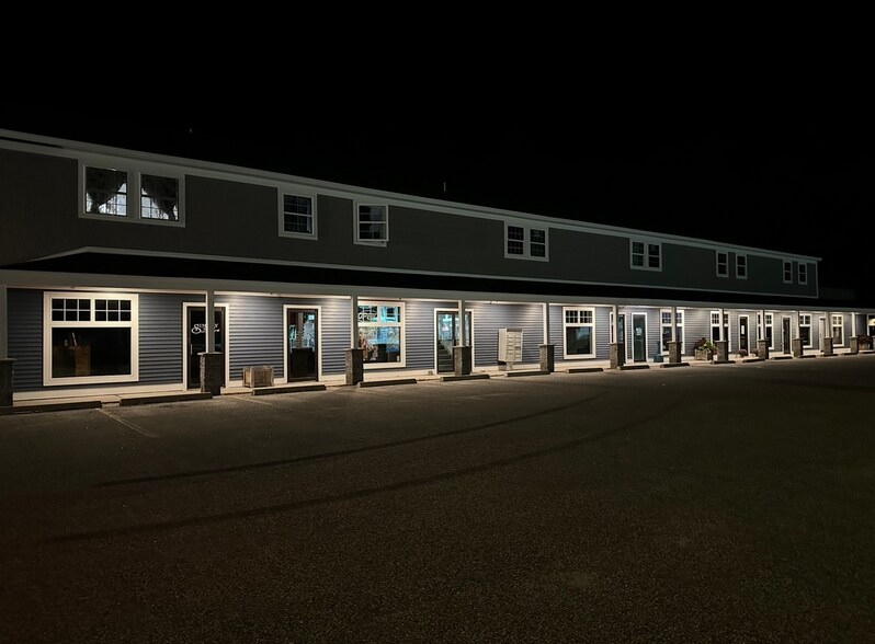 More Photos Of 13-17 Main St, Gray General Retail For Sale