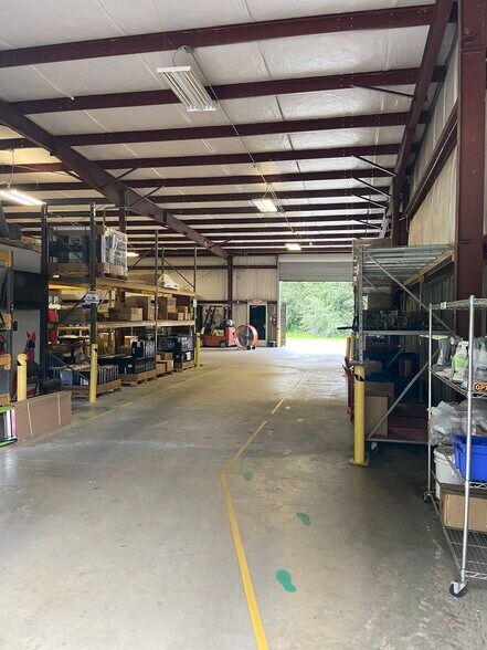 More Photos Of 1603 Krug St, Albany Industrial For Lease