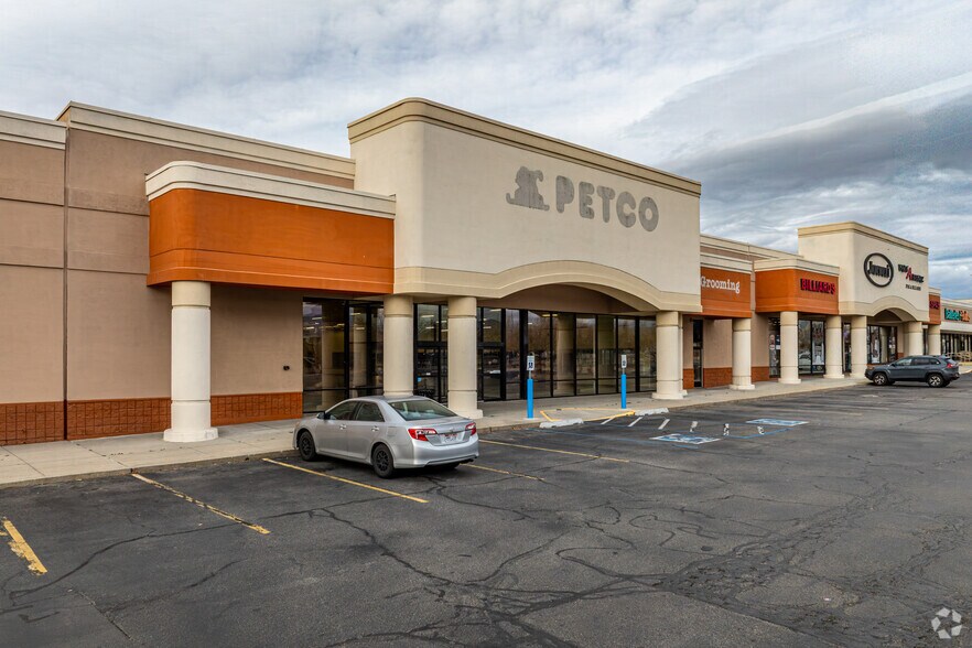 More Photos Of 7000 S Redwood Rd, West Jordan Unknown For Lease