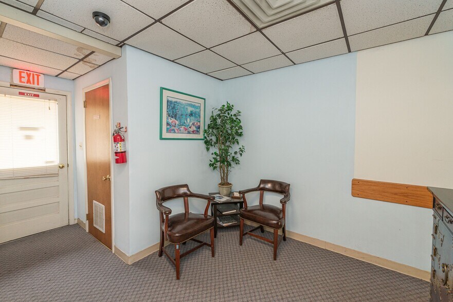 More Photos Of 1 State Rt 94, Vernon General Retail For Sale