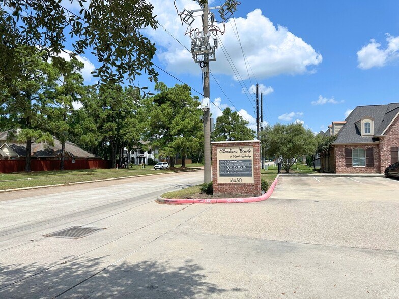 More Photos Of 16430 N Eldridge Pky, Tomball Unknown For Lease