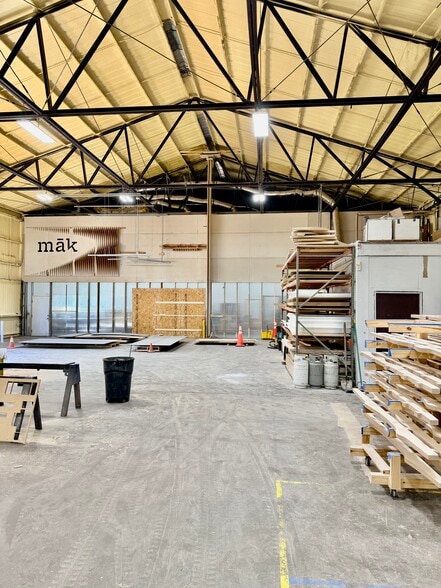 More Photos Of 305 Velasco, Houston Warehouse For Sale