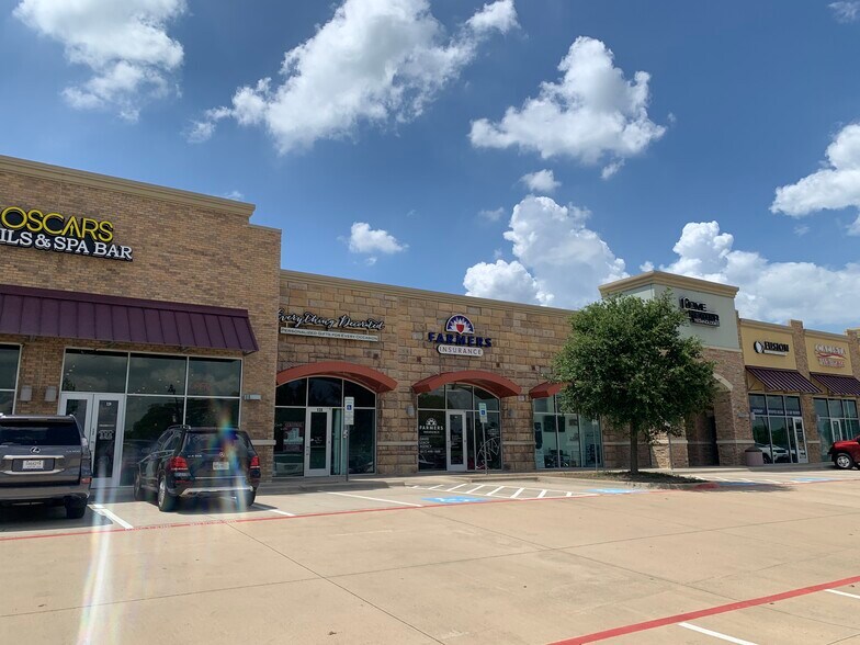 More Photos Of 6100 Colleyville Blvd, Colleyville Unknown For Lease