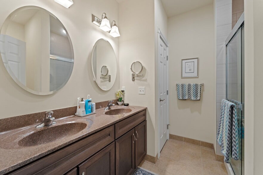 More Photos Of 501 E Franklin St, Endicott Apartments For Sale