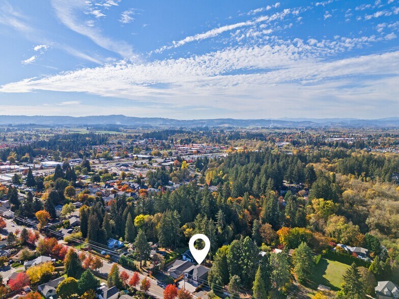 More Photos Of 1801 SE Brookwood Ave, Hillsboro Specialty For Sale