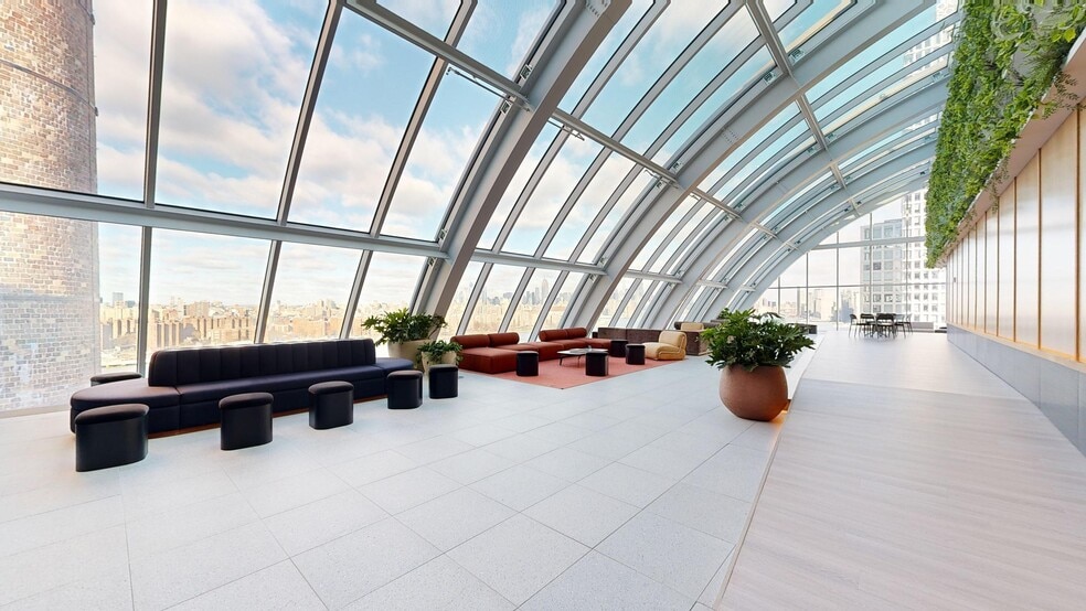 More Photos Of 300 Kent Ave, Brooklyn Office For Lease