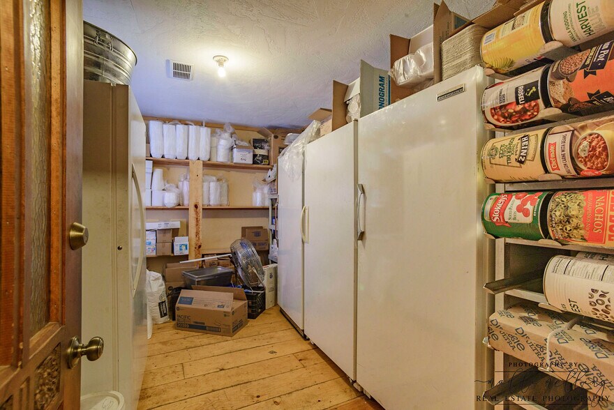 More Photos Of 197 W 200 S, Parowan Restaurant For Sale