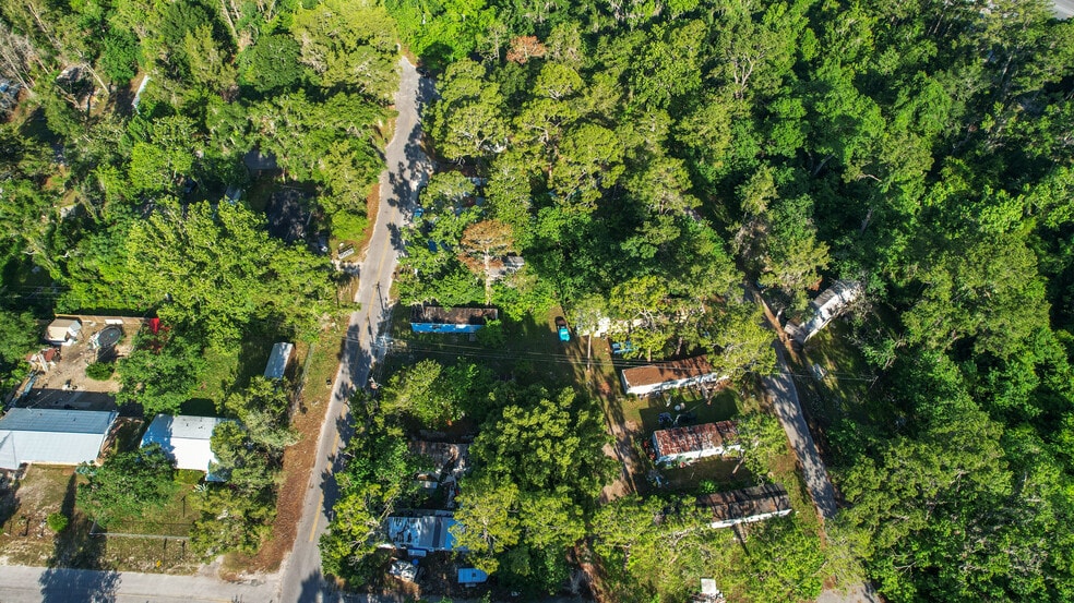 More Photos Of 224 SE Davie Ct, Lake City Manufactured Housing Mobile Home Park For Sale
