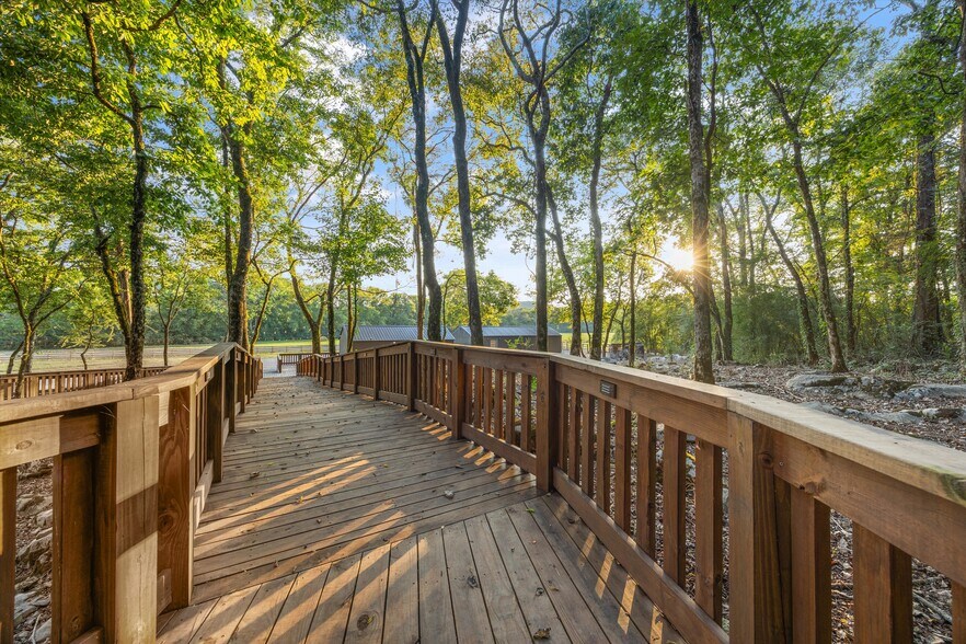 More Photos Of 4201 Pleasant Valley Rd, Union Grove Restaurant For Sale