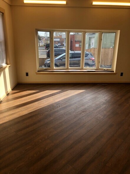 More Photos Of 2517 Mountain Rd, Pasadena Office Residential For Lease