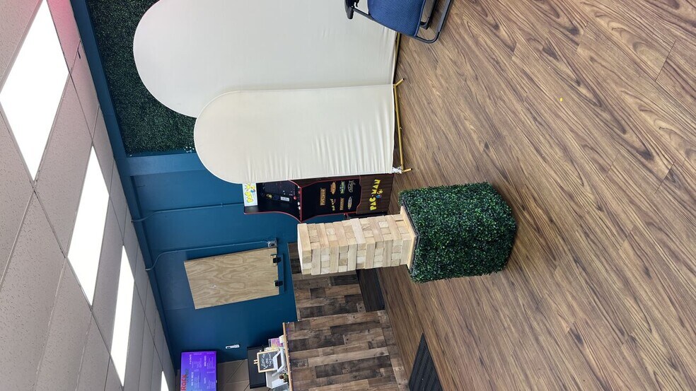 More Photos Of 319 Main St, Keansburg Freestanding For Lease