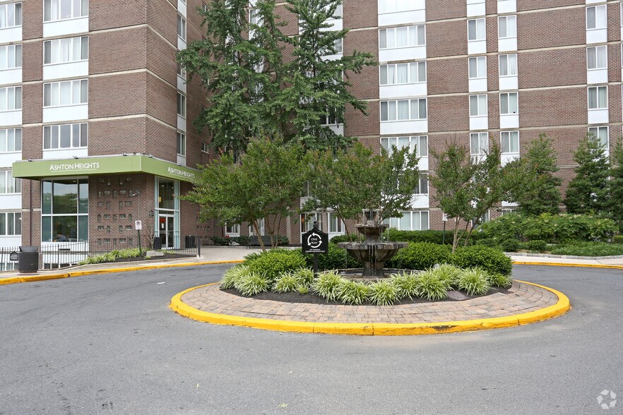 More Photos Of 3901 Suitland Rd, Suitland Apartments For Sale