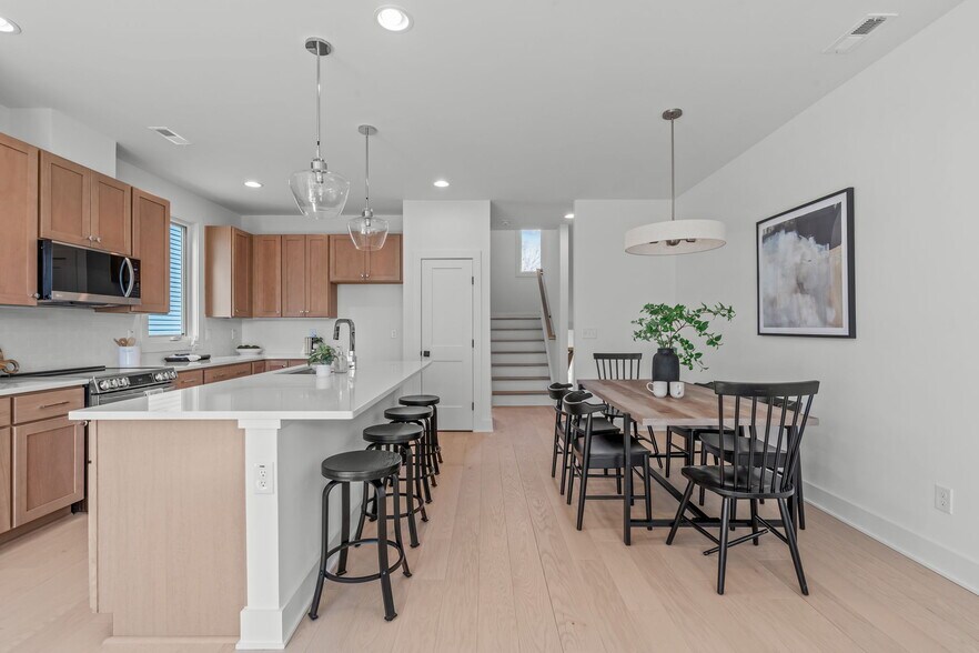 More Photos Of , Raleigh Multifamily For Sale