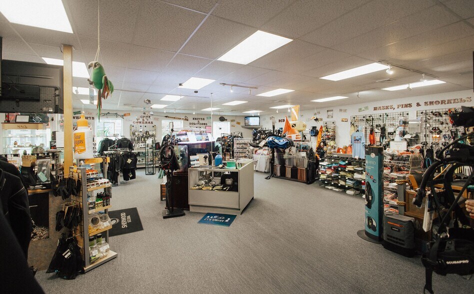 More Photos Of 2501 Penn Ave, West Lawn Storefront Retail Office For Sale
