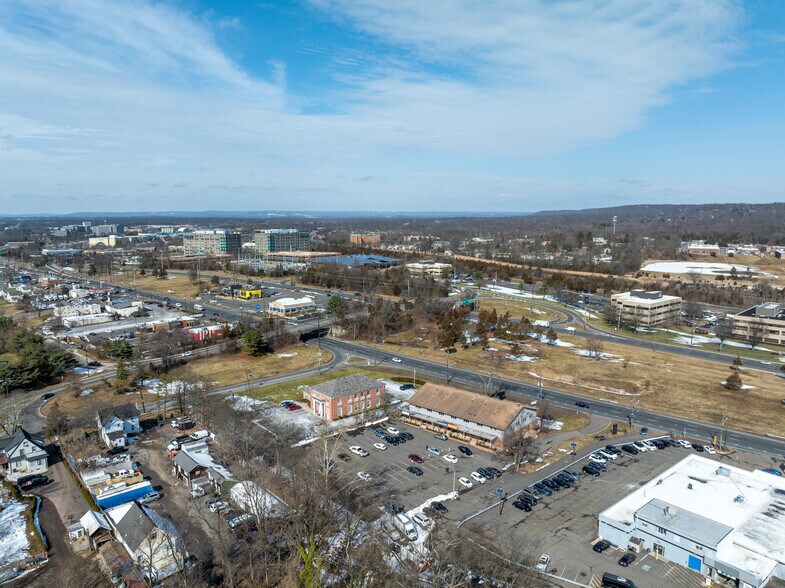 More Photos Of 350 Grove St, Bridgewater Medical For Sale