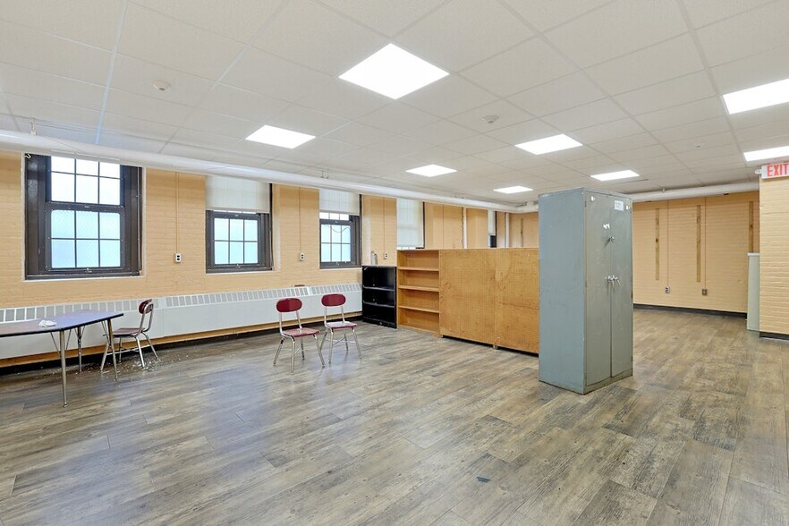 More Photos Of 53 Morningside Ave, Yonkers Schools For Sale
