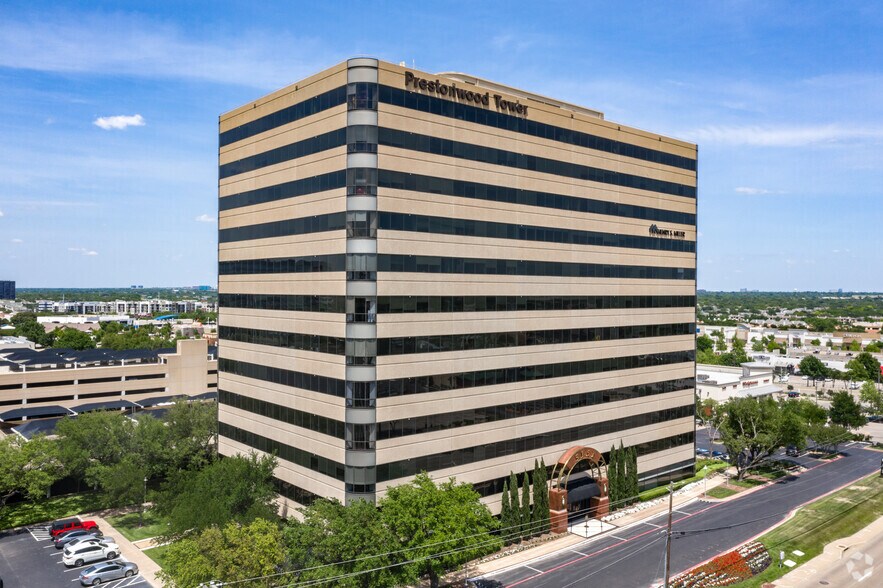 Primary Photo Of 5151 Belt Line Rd, Dallas Office For Lease