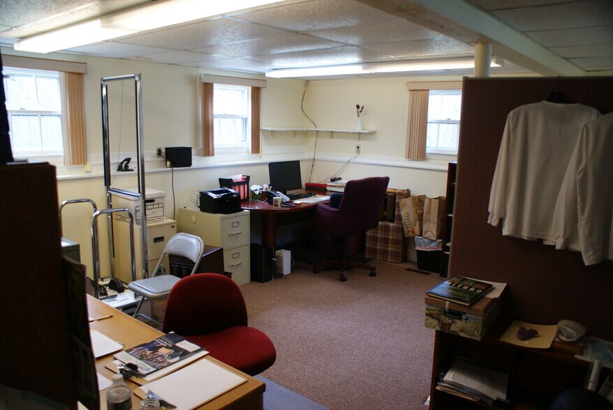 More Photos Of 125 Ipswich Rd, Topsfield Office Residential For Sale