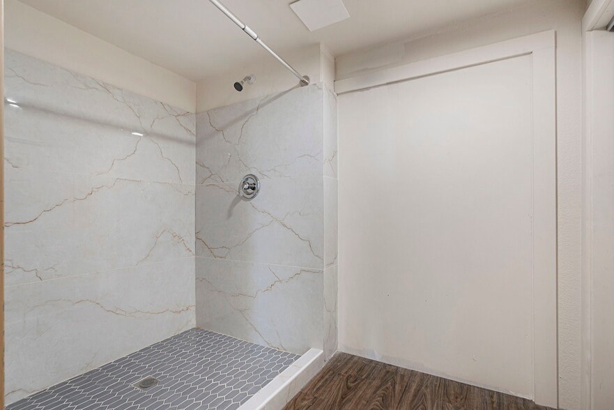 More Photos Of 5410-5430 W 44th Ave, Denver Freestanding For Lease
