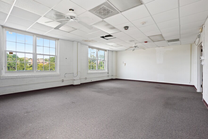 More Photos Of 6801 Cameron Dr NW, Washington Police Fire Station For Sale