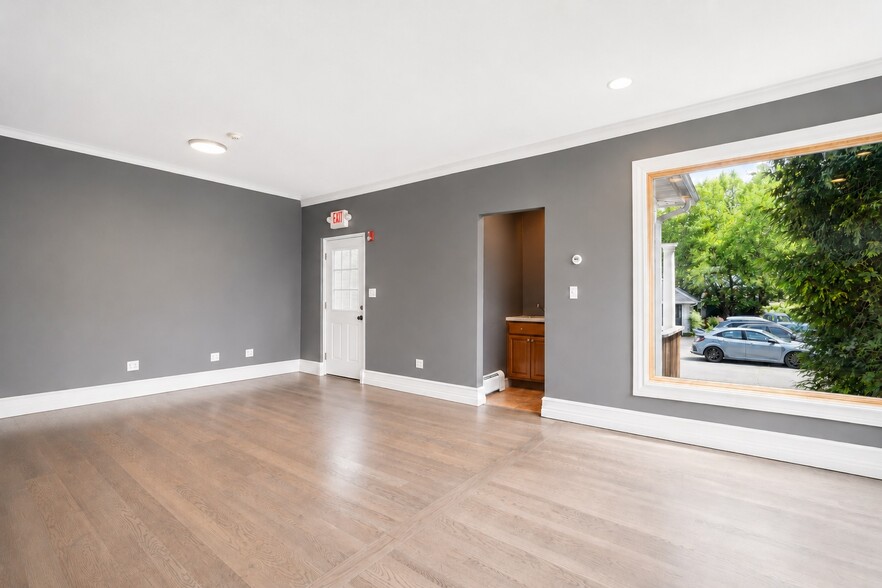 More Photos Of 741 W Nyack Rd, West Nyack Loft Creative Space For Lease