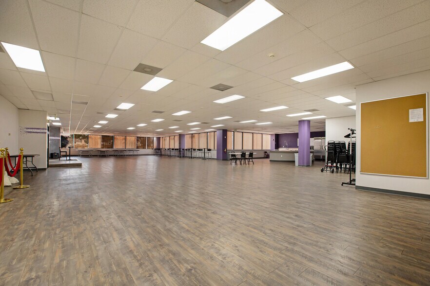 More Photos Of 1101 W Mineral Ave, Littleton Office For Sale