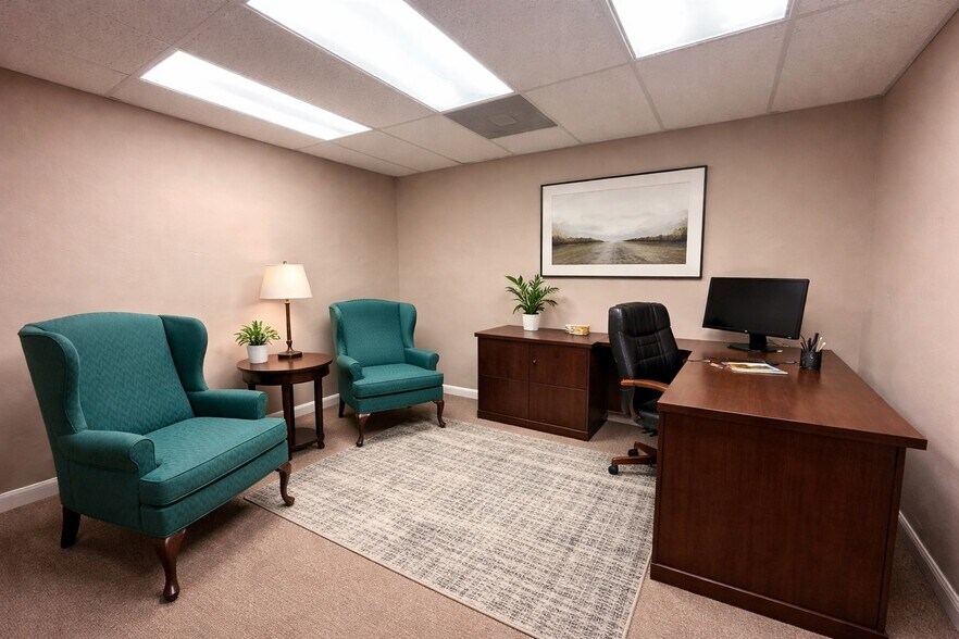 More Photos Of 120 S Charlton St, Woodville Office For Sale