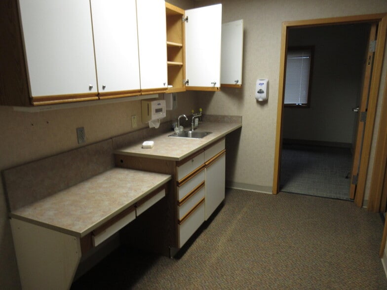 More Photos Of 1787 Wagner Ave, Muskegon Medical For Sale