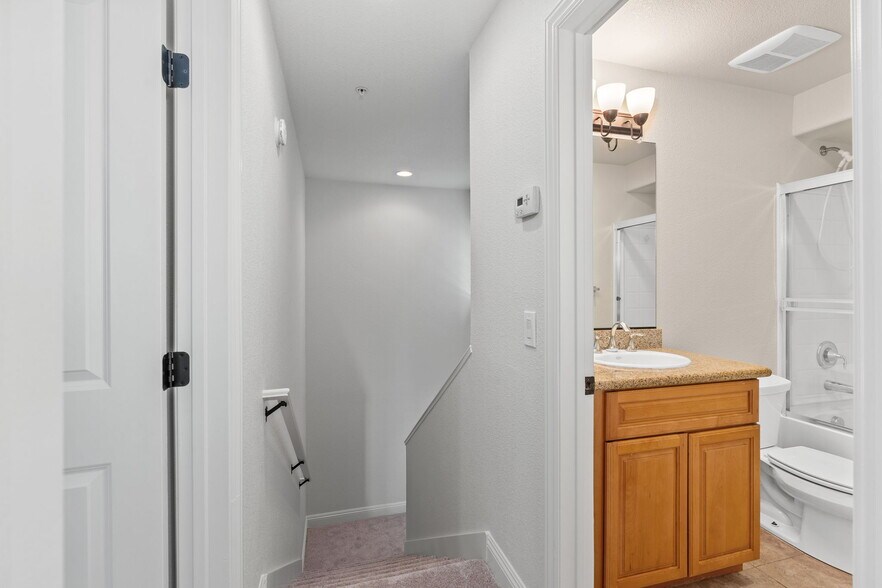 More Photos Of 204 Rosebud Ln, Saint Helena Apartments For Sale