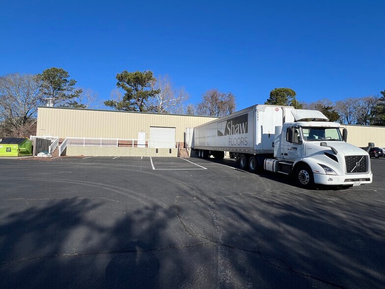 More Photos Of 4315 Magnum St, Little River Warehouse For Lease