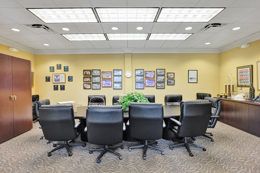 More Photos Of 2985 Center Port Cir, Pompano Beach Warehouse For Sale