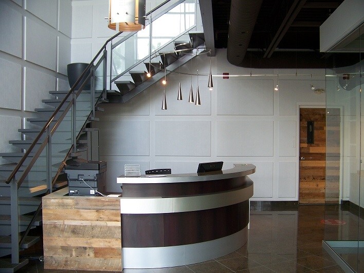 More Photos Of 10 Rue Gaston-Dumoulin, Blainville Light Distribution For Lease