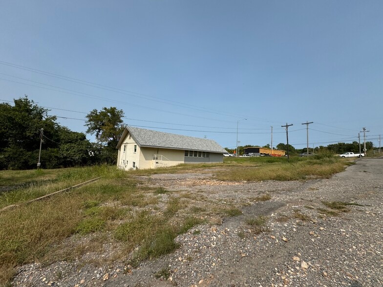 More Photos Of 2602 Muskogee Ave, Tahlequah Religious Facility For Sale