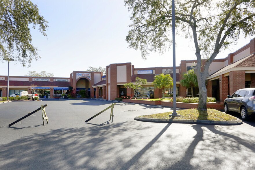 More Photos Of 11125 Park Blvd, Seminole Unknown For Lease